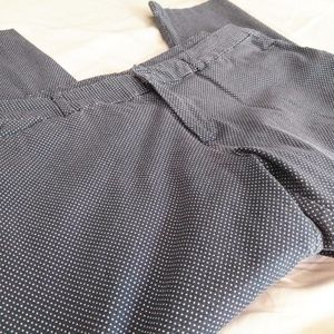 💥2/$10💥 Navy polka dot cropped jeans